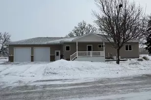 232 Main St, Breckenridge, MN 56520 - Photo 1