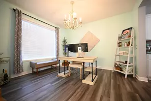 7218 Purple Pkwy, Chanhassen, MN 55317 - Photo 4