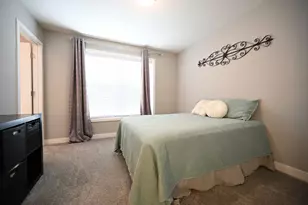 7218 Purple Pkwy, Chanhassen, MN 55317 - Photo 20