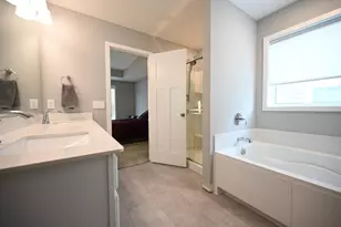 7218 Purple Pkwy, Chanhassen, MN 55317 - Photo 26