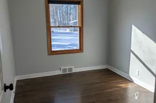 35 West Rd, Circle Pines, MN 55014 - Photo 10