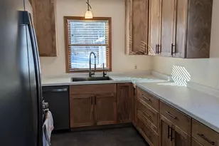 35 West Rd, Circle Pines, MN 55014 - Photo 4