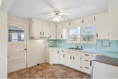 909 Pacific Avenue, Waverly, MN 55390 - Photo 10