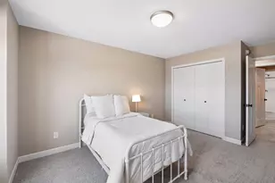 7264 Ambercrest Curv, Inver Grove Heights, MN 55077 - Photo 36