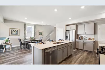 17046 Draper Way, Lakeville, MN 55044 - Photo 4