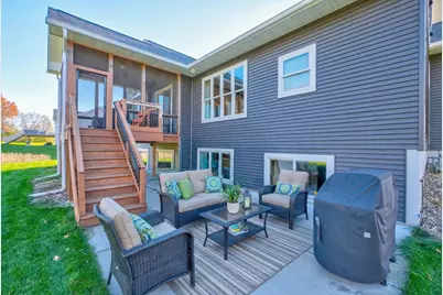 1075 Autumn Oak Lane, Hudson, WI 54016 - Photo 12