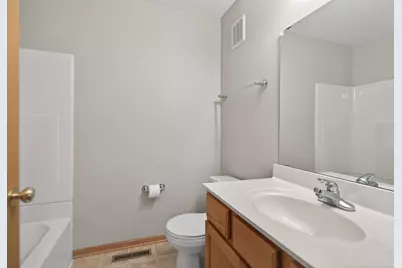 388 Brickyard Drive, Chaska, MN 55318 - Photo 22