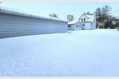 702 E Adolphus Avenue, Fergus Falls, MN 56537 - Photo 54