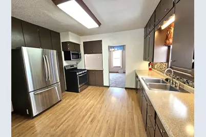 702 E Adolphus Avenue, Fergus Falls, MN 56537 - Photo 8