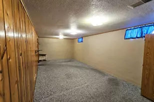 702 E Adolphus Ave, Fergus Falls, MN 56537 - Photo 34