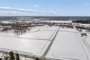 39060 Everton Ave, North Branch, MN 55056 - Photo 4