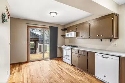7020 Upper 139th Street W, Apple Valley, MN 55124 - Photo 12