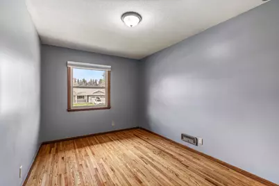 7020 Upper 139th Street W, Apple Valley, MN 55124 - Photo 18