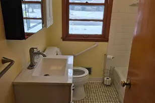 8401 32nd Ave N, Crystal, MN 55427 - Photo 10