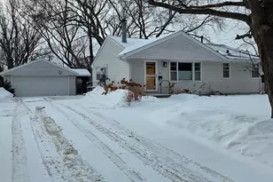 8401 32nd Ave N, Crystal, MN 55427 - Photo 1