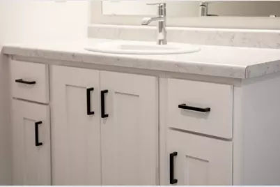 6704 Meadow View Drive S, Fargo, ND 58104 - Photo 18