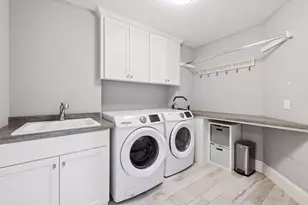 15525 52nd Pl N, Plymouth, MN 55446 - Photo 14