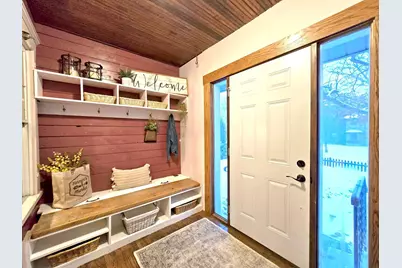 2342 Bourne Avenue, Saint Paul, MN 55108 - Photo 2