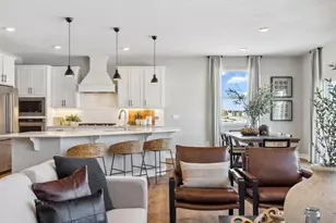 6193 Jensen Alcove S, Cottage Grove, MN 55016 - Photo 10