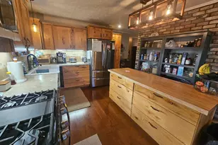 37214 Woodland Dr, Cohasset, MN 55721 - Photo 6