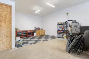 5901 Drake Dr, Maple Plain, MN 55359 - Photo 42