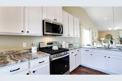 9820 Upper 89th Street S, Cottage Grove, MN 55016 - Photo 4