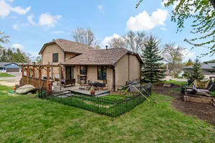 1213 Bluebill Bay Rd, Burnsville, MN 55306 - Photo 6
