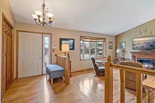 1213 Bluebill Bay Rd, Burnsville, MN 55306 - Photo 8