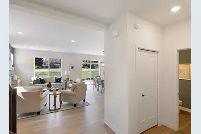 13598 Hollybrook Drive, Apple Valley, MN 55124 - Photo 12