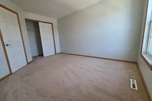 15842 Frisian Ln, Apple Valley, MN 55124 - Photo 24