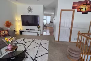 15842 Frisian Ln, Apple Valley, MN 55124 - Photo 12