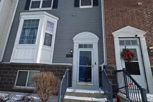 15842 Frisian Ln, Apple Valley, MN 55124 - Photo 2