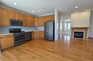 15842 Frisian Ln, Apple Valley, MN 55124 - Photo 8