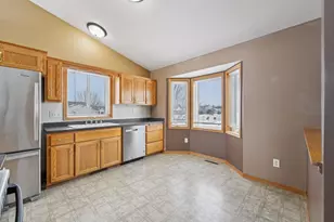 931 Shady Ridge Ln, Braham, MN 55006 - Photo 18