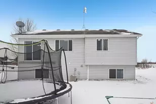 931 Shady Ridge Ln, Braham, MN 55006 - Photo 40