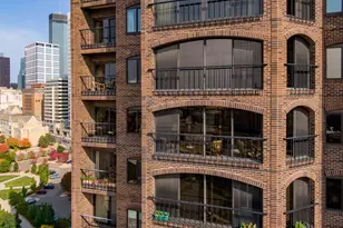 1201 Yale Pl, Minneapolis, MN 55403 - Photo 122