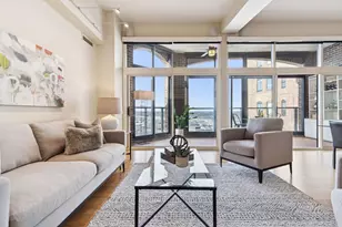 1201 Yale Pl, Minneapolis, MN 55403 - Photo 24