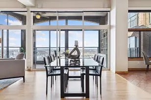 1201 Yale Pl, Minneapolis, MN 55403 - Photo 2