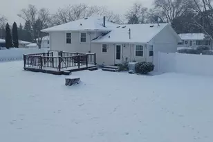 8533 Rich Ave S, Bloomington, MN 55437 - Photo 2