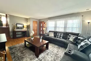 8533 Rich Ave S, Bloomington, MN 55437 - Photo 4