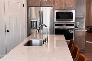 20104 Globe Dr, Lakeville, MN 55044 - Photo 10