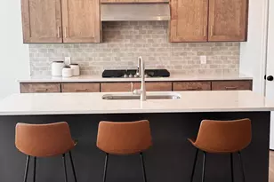 20104 Globe Dr, Lakeville, MN 55044 - Photo 2