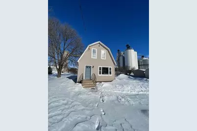 261 State Street, Jackson, MN 56143 - Photo 1