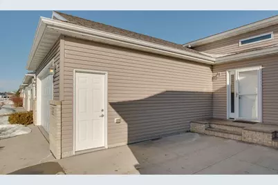 4486 53rd Street S, Fargo, ND 58104 - Photo 4