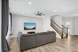 7891 205th St, Lakeville, MN 55044 - Photo 8