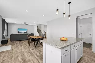 7891 205th St, Lakeville, MN 55044 - Photo 14