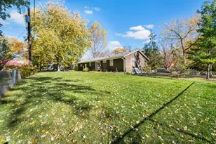 10016 Irwin Rd, Bloomington, MN 55437 - Photo 26