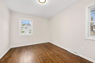 10016 Irwin Rd, Bloomington, MN 55437 - Photo 14