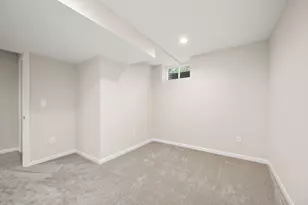 10016 Irwin Rd, Bloomington, MN 55437 - Photo 20