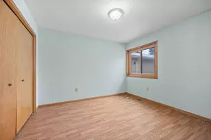 6313 Vera Cruz Ln N, Brooklyn Park, MN 55429 - Photo 12